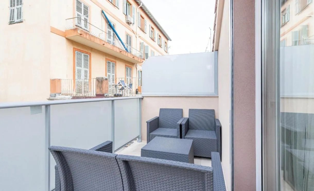 Studio Cozy Avec Terrasse N12 Nice